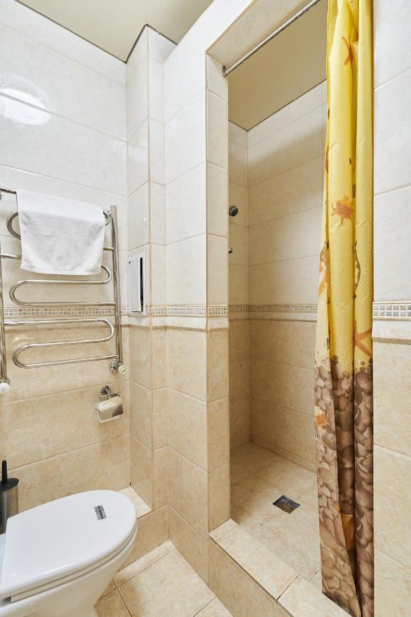 7 Days Hotel อัลมาตี ภายนอก รูปภาพ
