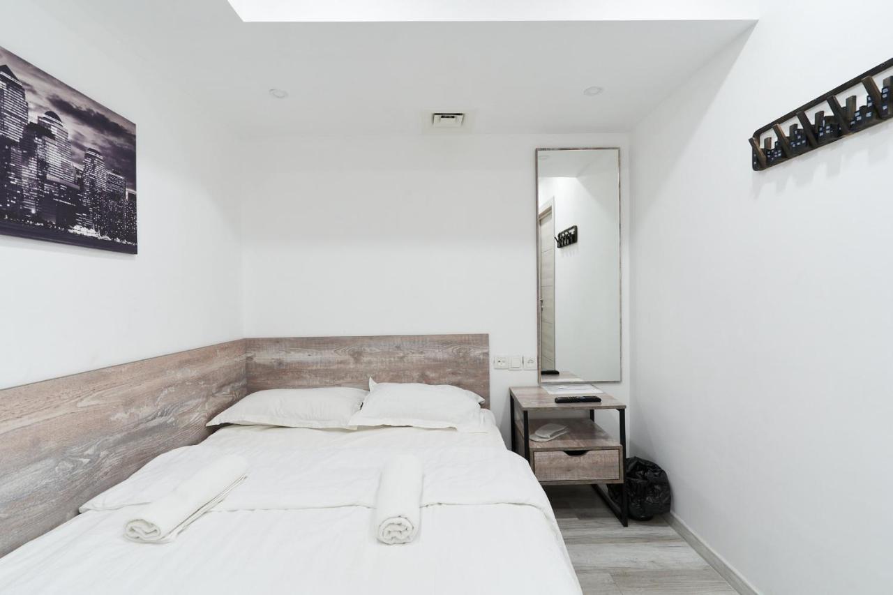 7 Days Hotel อัลมาตี ภายนอก รูปภาพ
